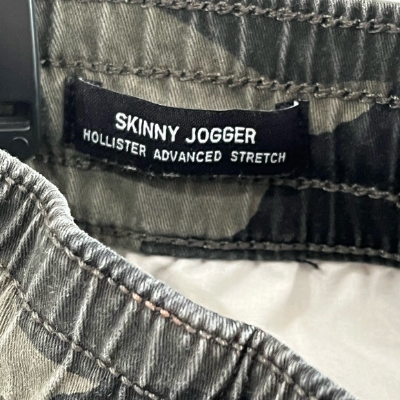 Hollister Skinny Jogger Advanced Stretch Size Medium - Picture 7 of 8